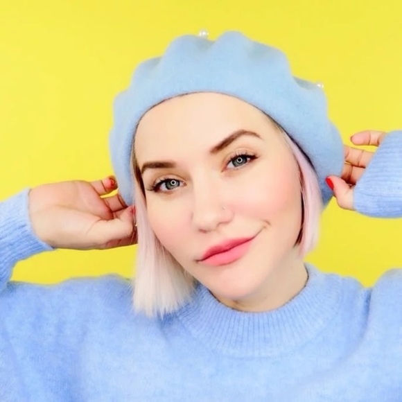 "Vitamin D" (CLOSING CLOSET SALE) - Picture 4 of 5